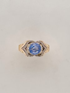 Scalloped Setting Sapphire and Diamond Ring - Global Diamonds