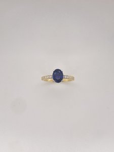 Products: Inverell Sapphire Ring - Global Diamonds