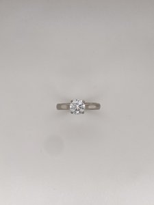 Products: Solitaire Diamond Ring - Global Diamonds