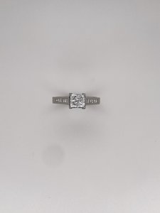 Princess Cut Diamond Ring - Global Diamonds