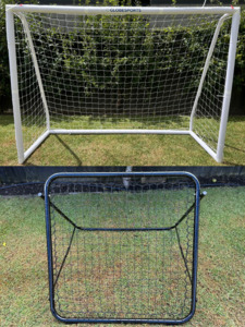 soccer goal: 2.44m Goal and Rebounder Set
