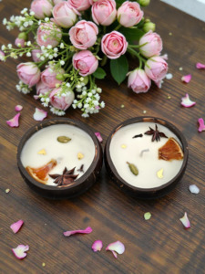 Artistic Sculptural Treasures: Coconut Spiced Candle