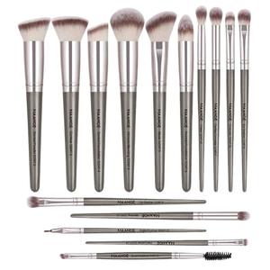 Makeup Brushes: 15 Pcs Eyeshadow Makeup Brushes Set - Maange
