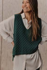 Eb Ive: Naviva Vest / Peacock