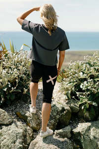 3/4 Apartment Pants / Black and Blossom Daisy