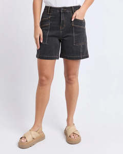 Balmy Short / Washed Black