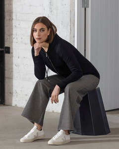 Vassalli: Shield Merino Hoodie/ Black