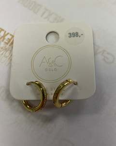 Accessories: 1046-0152 Pure Steel Earring - Diamante Sleeper