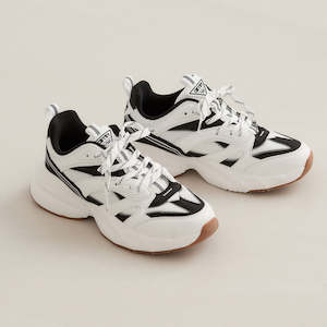 Athena 100 | Black/ White