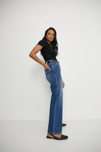 Marlow: The Icon Wide