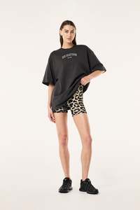 Active Tops Tees: Overland Tee