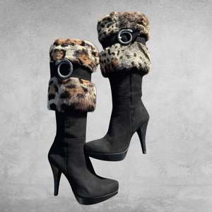 Designer: Terracola Atticus Boots Size 39
