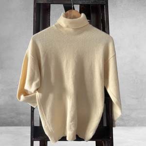 Retro: Sophie Wool Jumper Size M