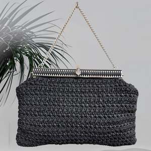 All: Vera Vintage Bag