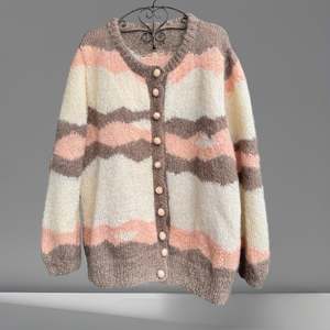All: Daphne 90s knit