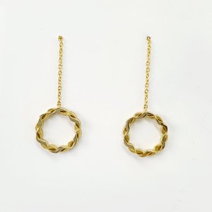 Frontpage: Addison Threaded Earrings