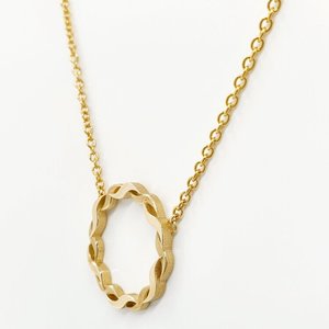 Addison Large Pendant Necklace