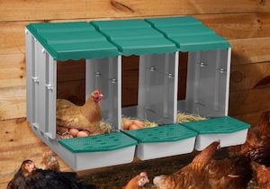 Pets: Chicken Nesting Box