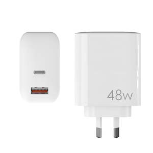 Cables Chargers: 48 Watt MacBook Charger - USB-C 48 watts