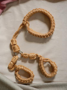 Bondage Bdsm: Kanuka collar to wrist restraint