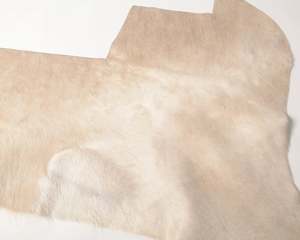 Cowhide Off Cuts For Craft: Bag 6 - Cowhide Off-Cuts Pearl Beige