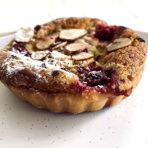 Pistachio & Raspberry Tartlet