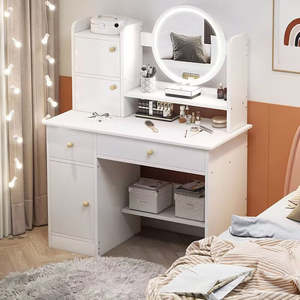 Dressing table with Mirror