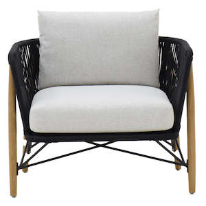 Outdoor Furniture: Roys Outdoor Lounge Chair
