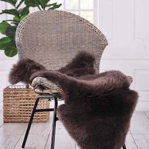 Throws Hides: NZ Wool Sheepskin Rug Chocolate
