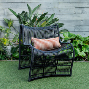 WAVE Outdoor Chair Black Straight Weave