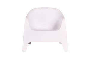 Furniture: LUNA Outdoor Chair White