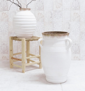 Vases: Tuscan 3 Handle Pot White