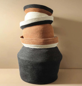 Lighting: Contenere Black Tan Basket Medium