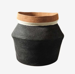 Lighting: Contenere Black Tan Basket Large