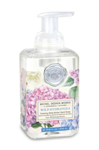 Beauty: MDW Wild Hydrangea Foaming Soap 530ml