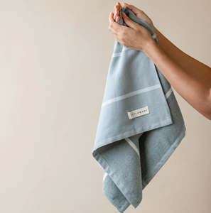 Kitchen And Table: Between The Lines Tea Towel Green Tea