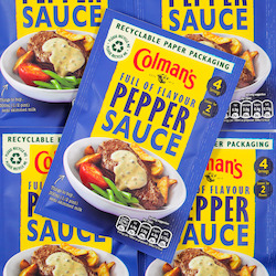 International Grocery: Colmans Pour over sauce Pepper 40g