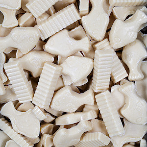White Lollies: Chocolate Fish & Chips 200g