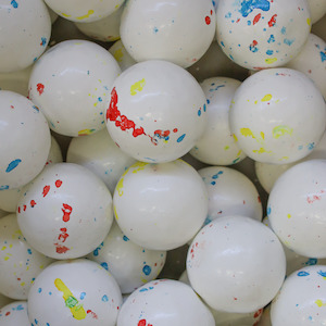 White Lollies: Globestopper
