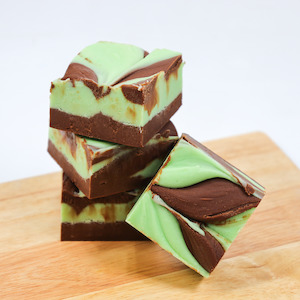 Granny Annies Mint Chocolate Swirl approx 100g