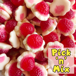 Pick N Mix: Giant Strawberries & Cream 100g (Pick 'n' Mix)