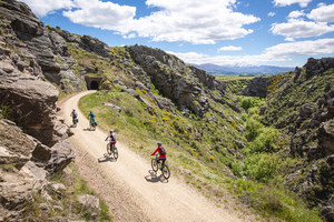 Products: Pioneer’s Passage: Rustic Central Otago Adventure in Alexandra, Cromwell & Clyde, New Zealand Great Kiwi Trips