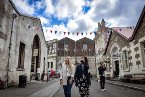 Products: The Whitestone Waggle: Discover Oamaru & Waitaki’s Hidden Charms Great Kiwi Trips