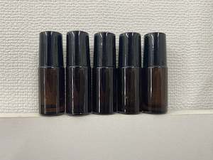 Glass Bottles: 5ml Amber Glass Rollerball Bottles with Black Lids