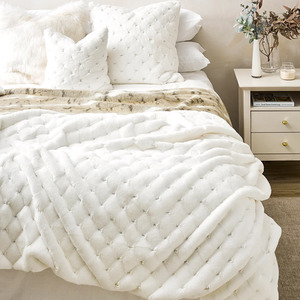 Heirloom NZ Made Faux Fur Throw - 150x180cm - Valentina White