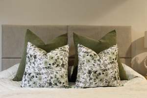 Green Flower Field Set - Cushion Cover -  Bed Set