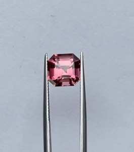 Vivid Pink Tourmaline 3.91ct