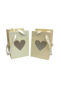 Baskets Boxes: Glitter Heart Bag PK50 (unit 1)