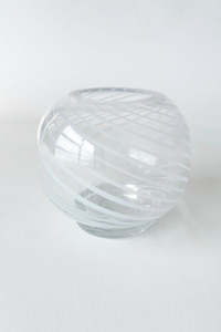 Glassware: Odette Glass Vase (unit 4 + 12)