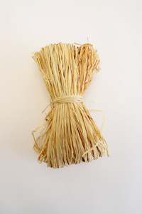Natural Raffia 100gms (unit 1)